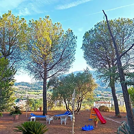 Parco Dei Gelsomini לינה וארוחת בוקר 3*