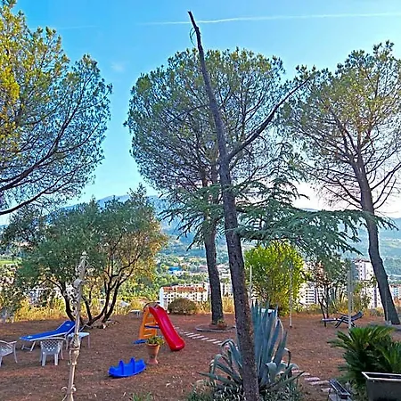 Parco Dei Gelsomini אסקולי פיצ'נו
